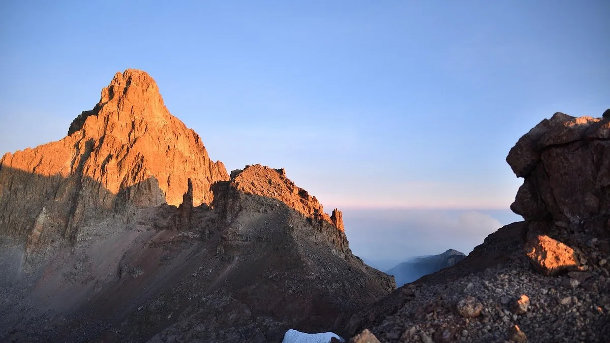 Voie Sirimon : la route la plus populaire du Mont Kenya